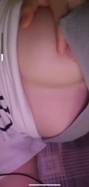 Call video với em ghệ học sinh mới lớn nữa đêm show cặp bưởi bự non cho a xem p1